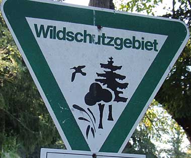 Verkehrsschild Naturschutzgebiet - Wildschutzgebiet Bruck