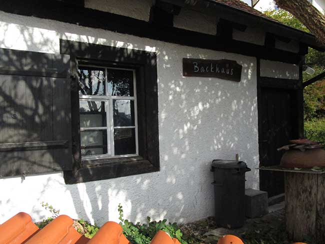 Backhaus für das Dorf Nierderwangen - elektrisch beheizt
