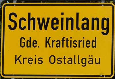 Ortsschild Schweinlang: Schweinlang ist Ortsteil von Kraftisried