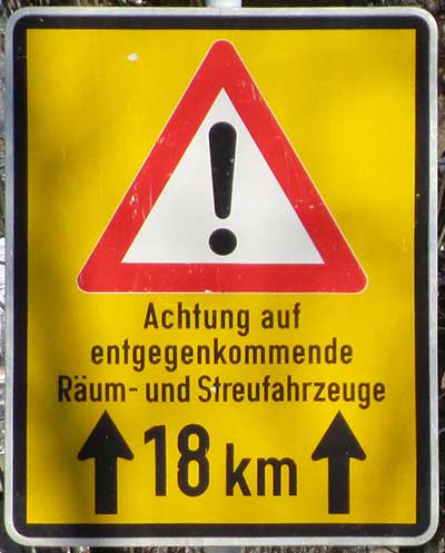 Reutte - Tirol - Warnu ng vor Schneeräumfahrzeugen