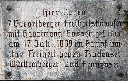 Eglofs (BW) - hier liegen 7 Vorarlberger Freiheitskämpfer, gefallen 1809 im Kampf gegen Badenser, Württemberger und Franzosen