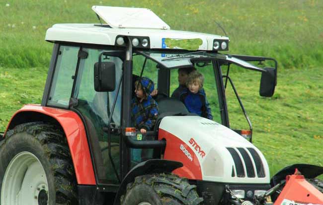 Westallgäu 2014 - Vorschulische Grundausbildung zum Bauern